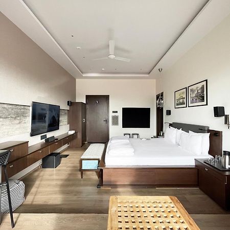 Central Bed & Breakfast Kolkata Bagian luar foto